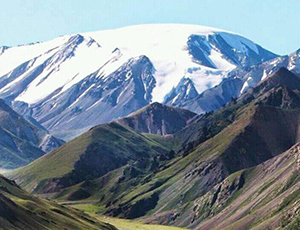 Сутай хайрхан жуулчны бааз